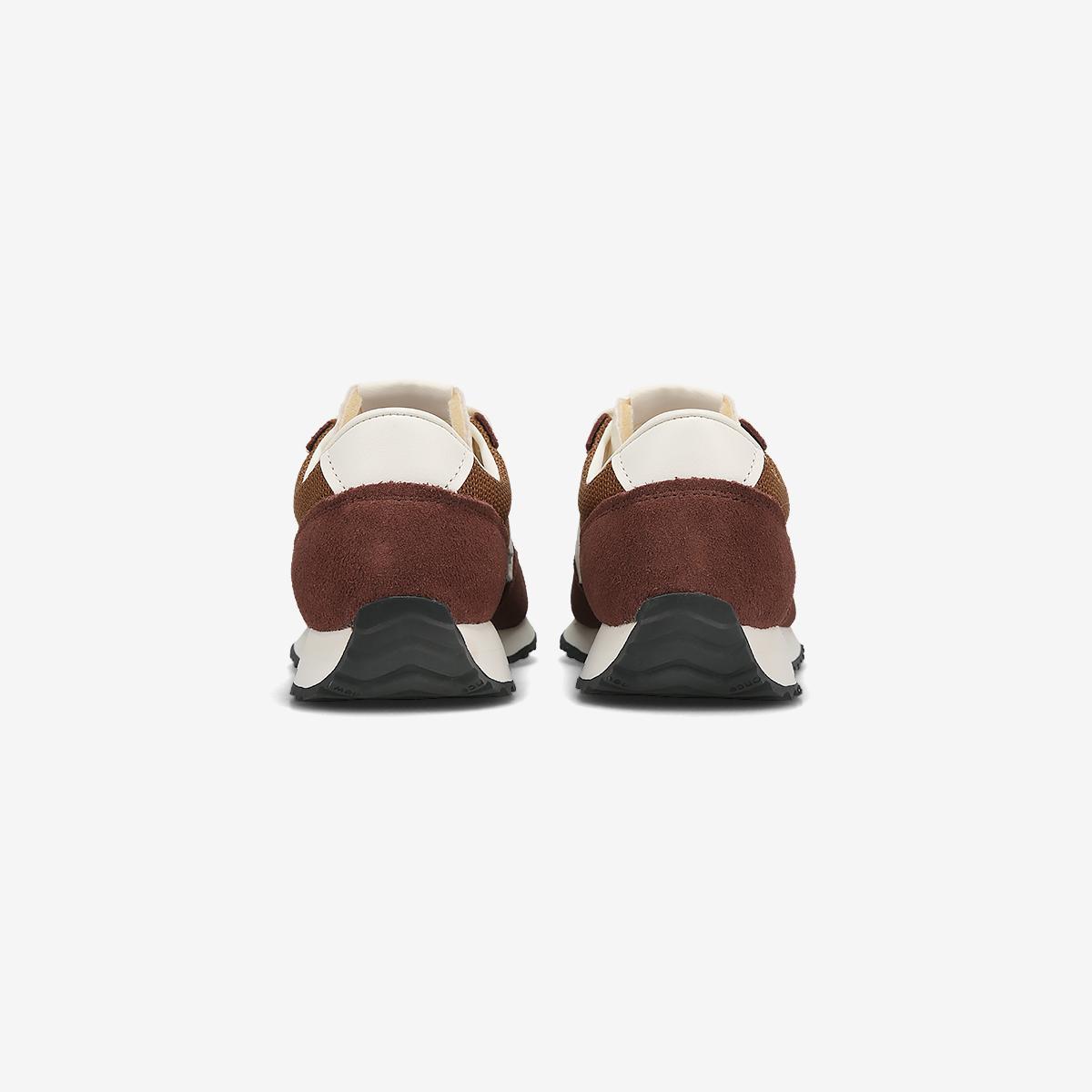 U47193N - Brown