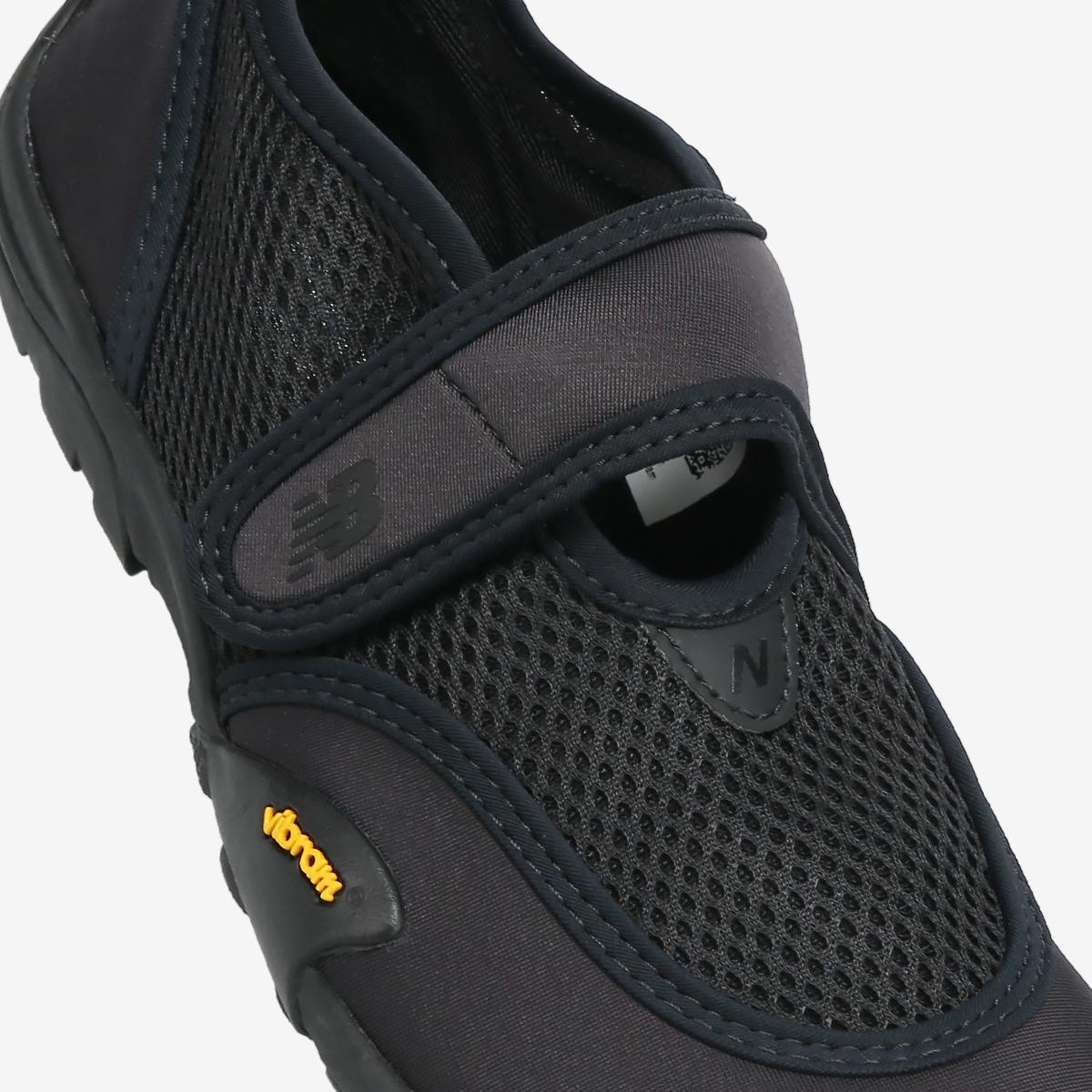 MT26IO - Black