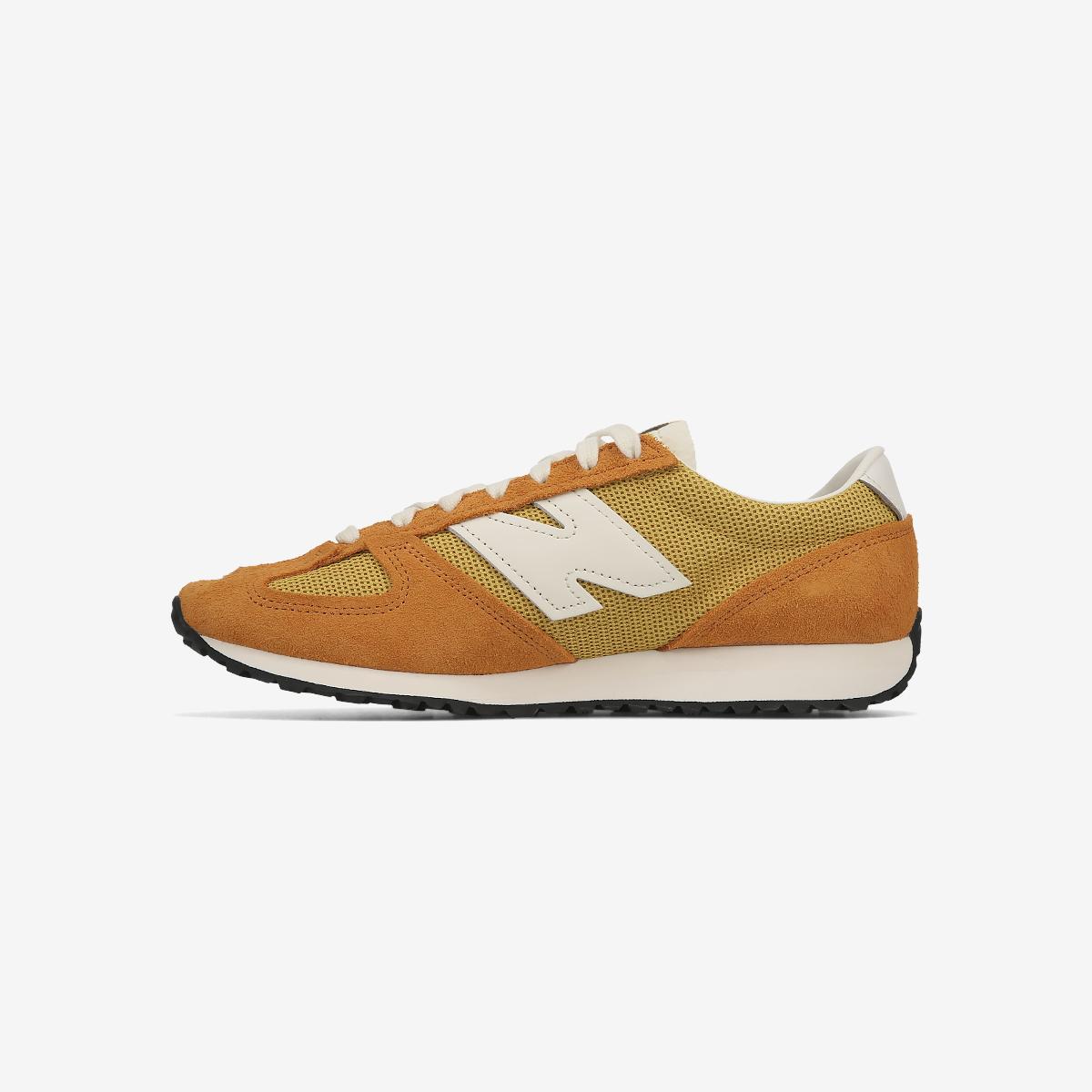 U47193N - Yellow