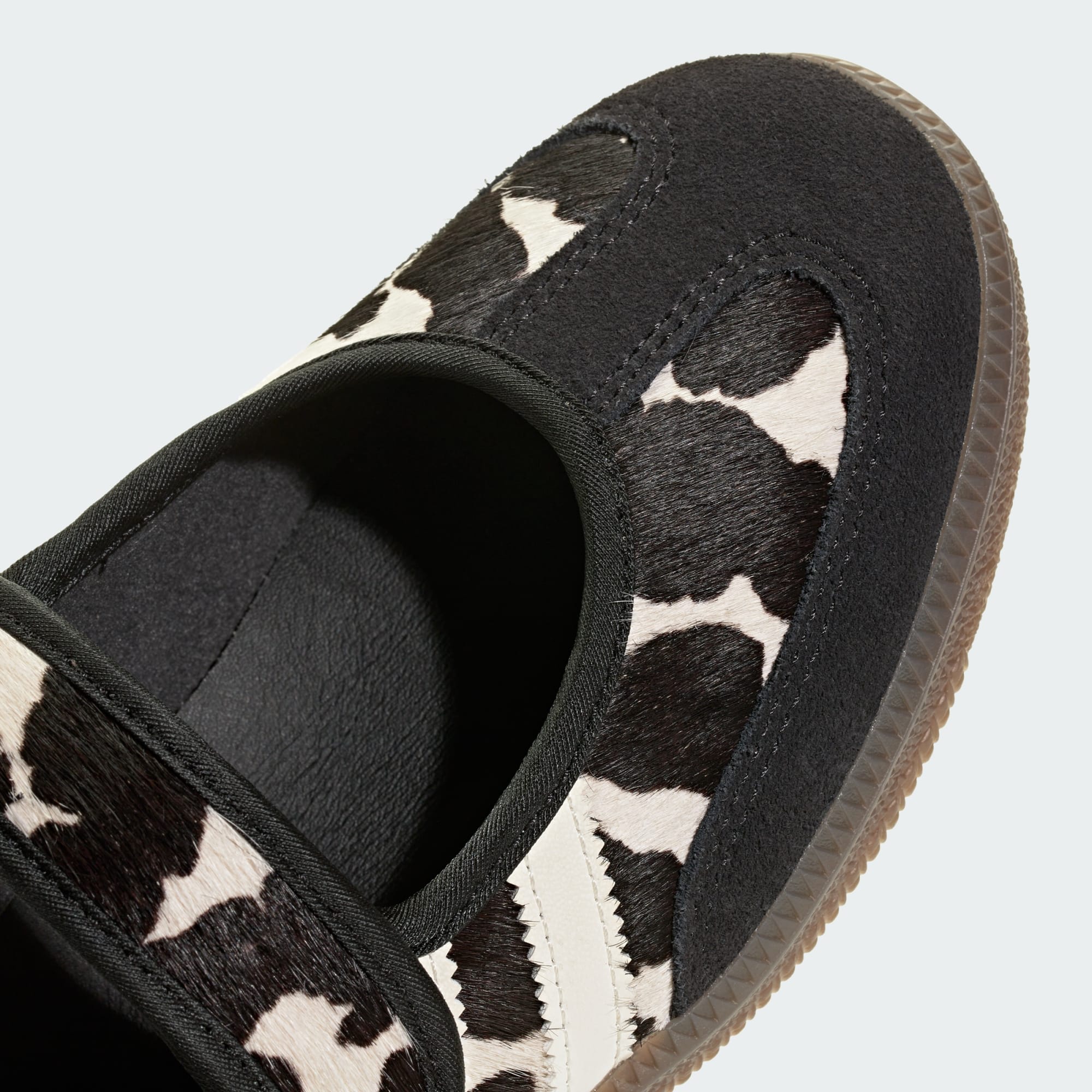 삼바 제인 - Core Black / Off White / Core Black