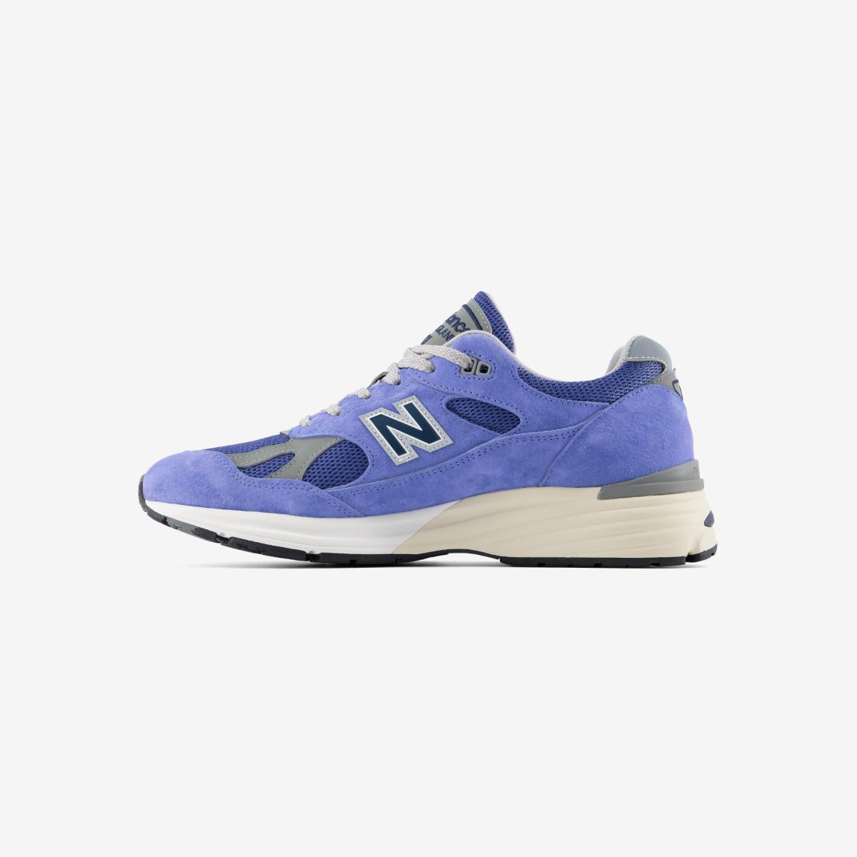 U991WB2 - Blue