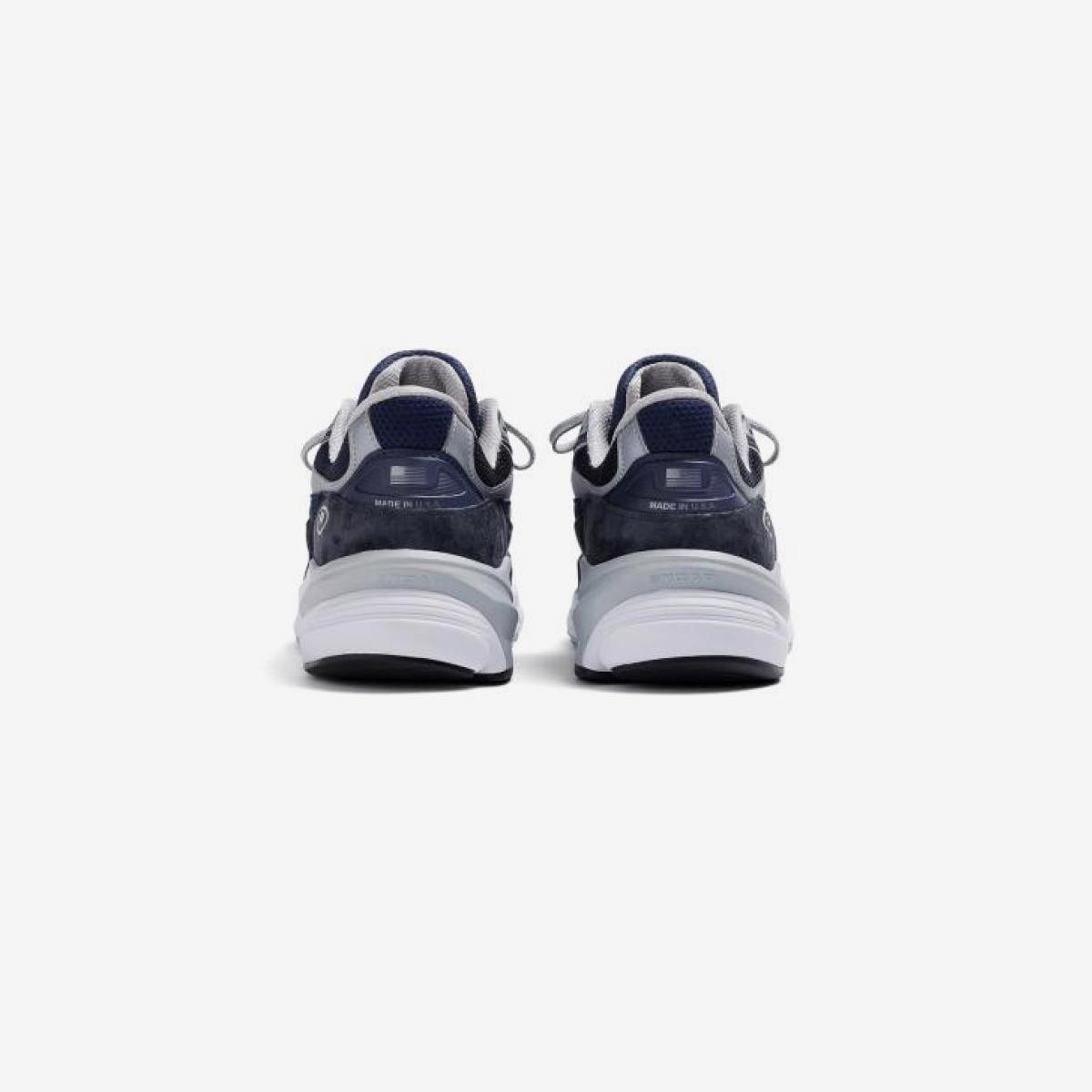 W990BK6 - Navy