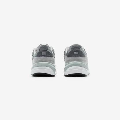 M990GL6 - Gray