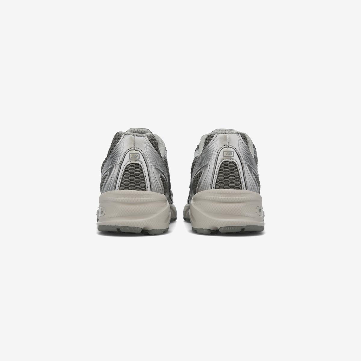 U7403FT - Gray