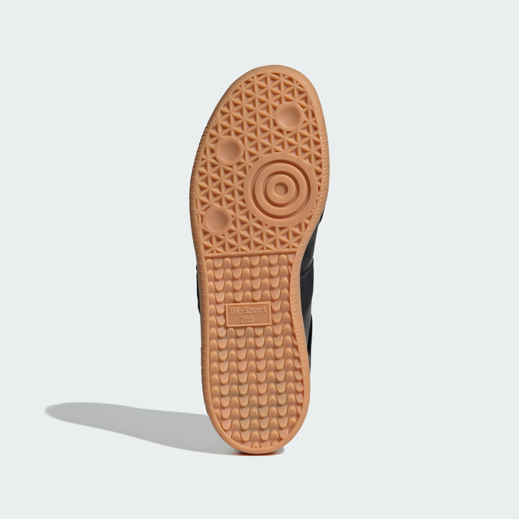 BW 아미 - Core Black / Core Black / Gum
