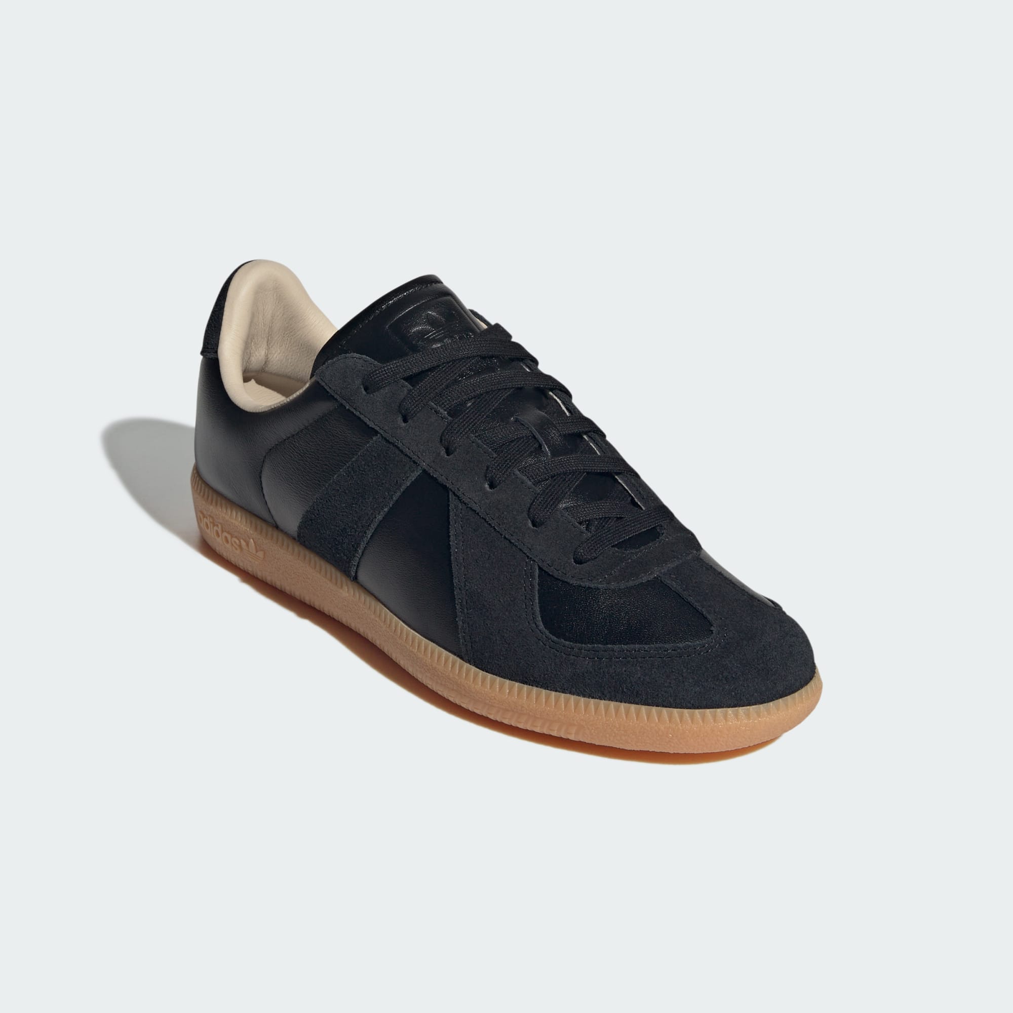 BW 아미 - Core Black / Core Black / Gum