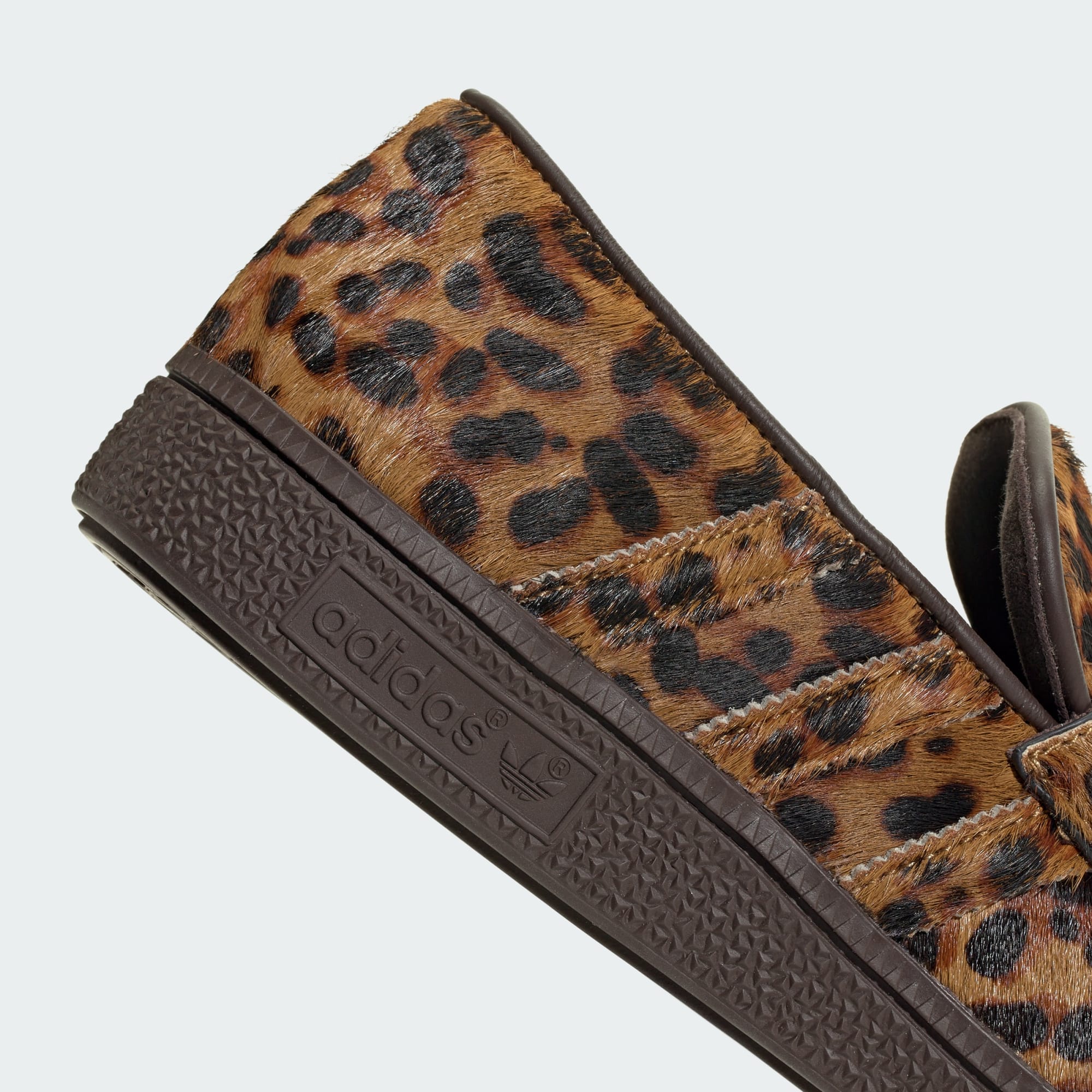 핸드볼 스페지알 로퍼 - Magic Beige / Core Black / Dark Brown - KJ2526 - Detail View 1