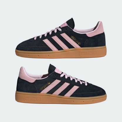 HANDBALL SPEZIAL SHOES - Core Black / Clear Pink / Gum - IE5897 - Mirrored Pair View