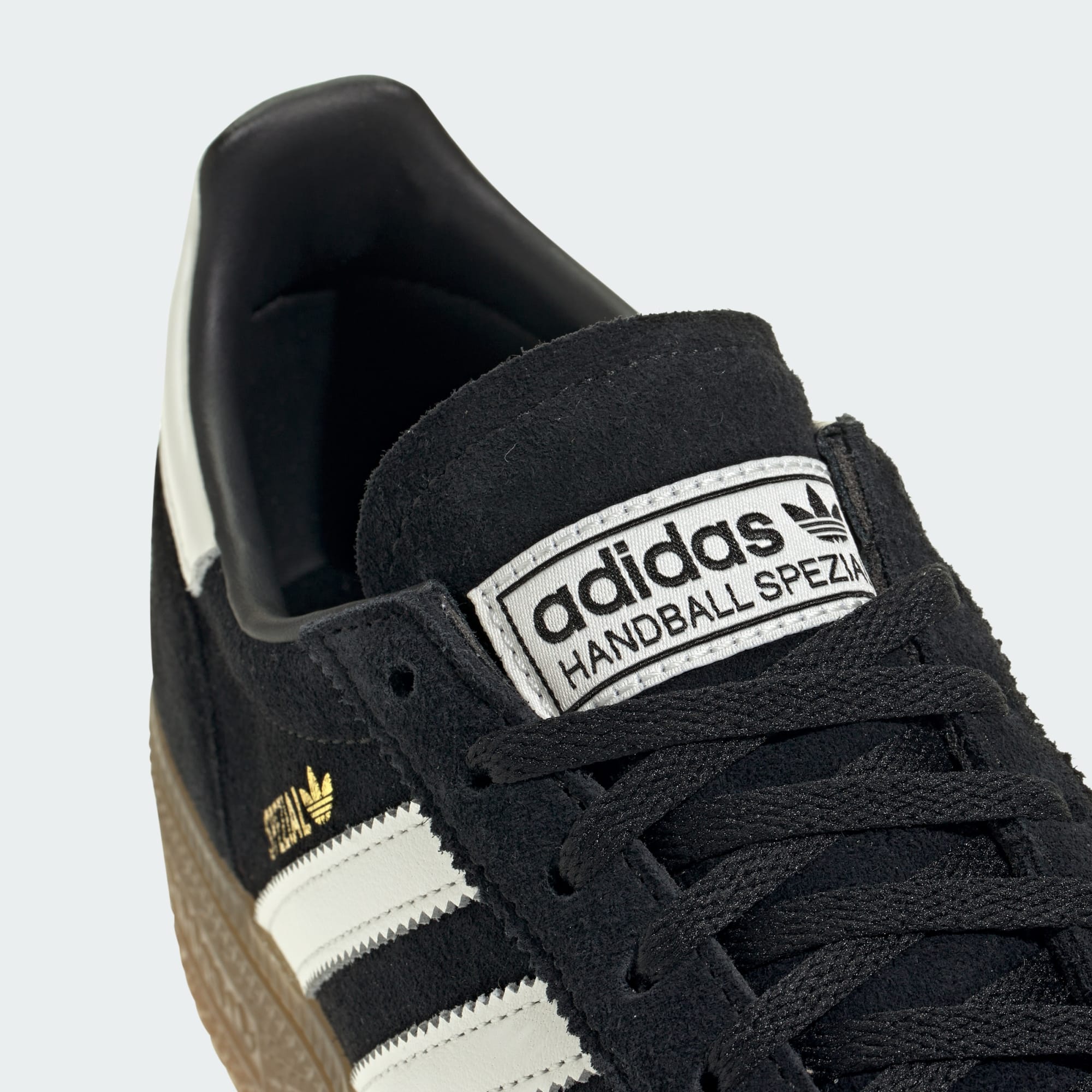 핸드볼 스페지알 볼드 - Core Black / Core White / Gum - JR7438 - Detail View 1