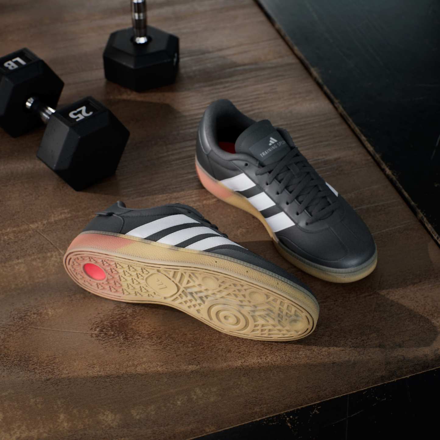트레이닝 스페지알 - Core Black / Chalk White / Lucid Red - JS3038 - HeroMrktng View 4