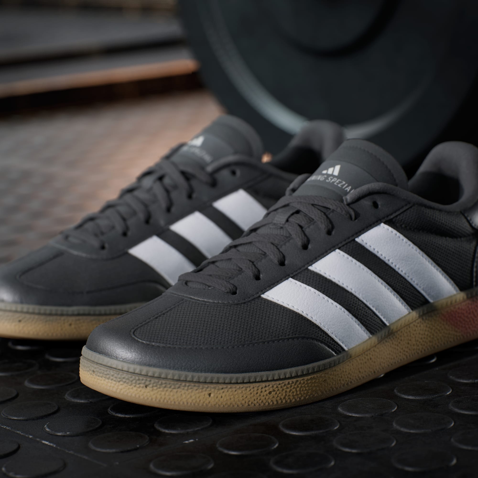 트레이닝 스페지알 - Core Black / Chalk White / Lucid Red - JS3038 - HeroMrktng View 9