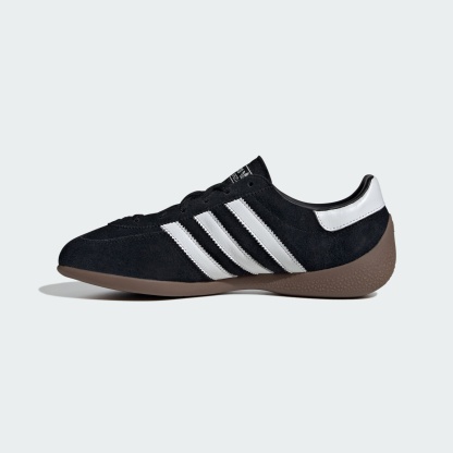 핸드볼 스페지알 로우 프로 - Core Black / Cloud White / Gold Metallic - KJ3629 - Side Medial Center View