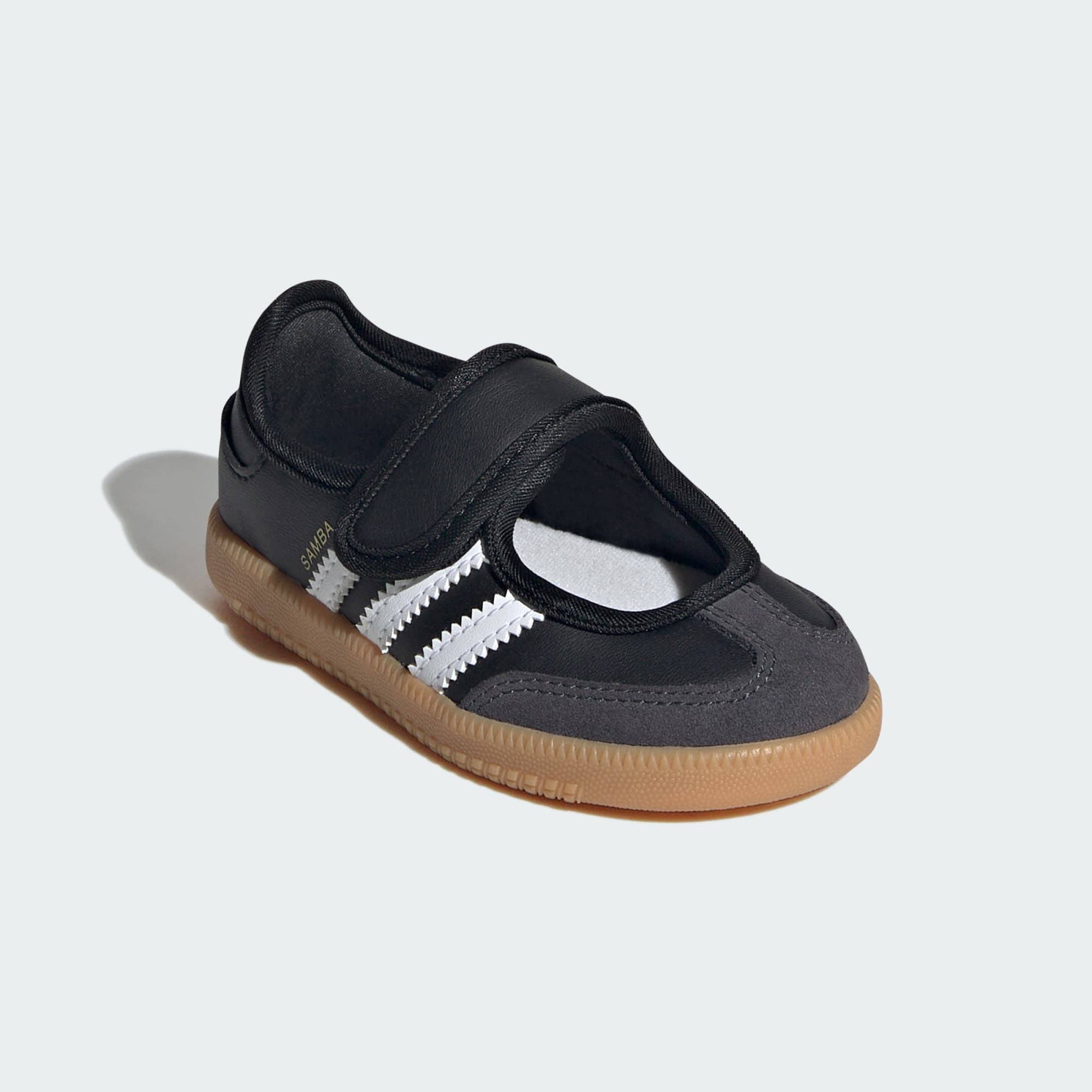 삼바 제인 - Core Black / Cloud White / Gum