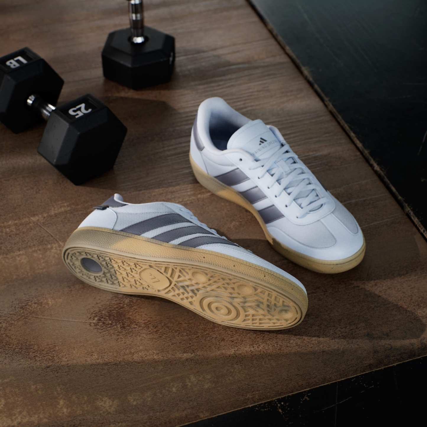 트레이닝 스페지알 - Crystal Sky / Aurora Onix / Crystal Sky - JQ1455 - HeroMrktng View 4