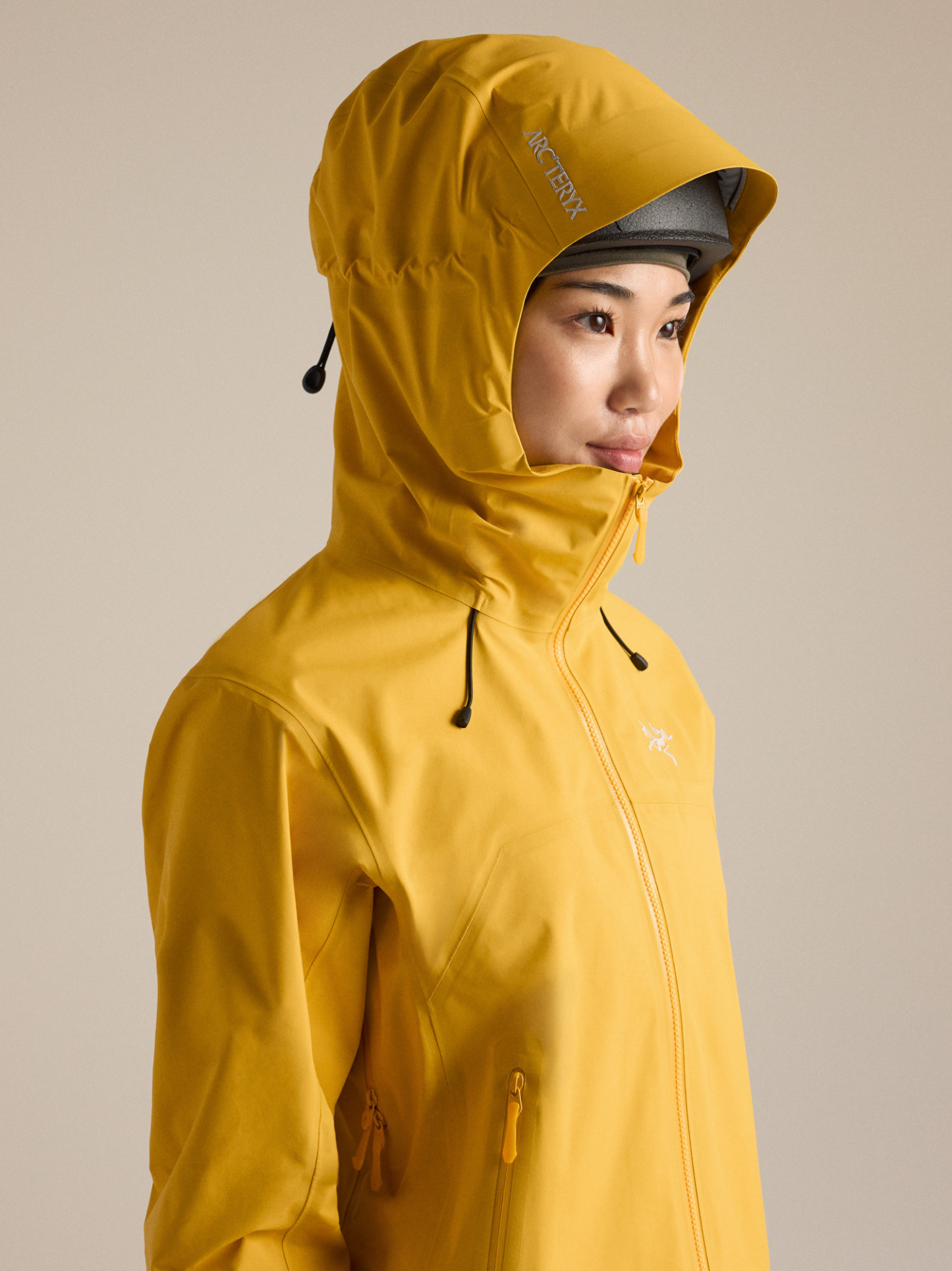 베타 SL 재킷 여성 LARCH
