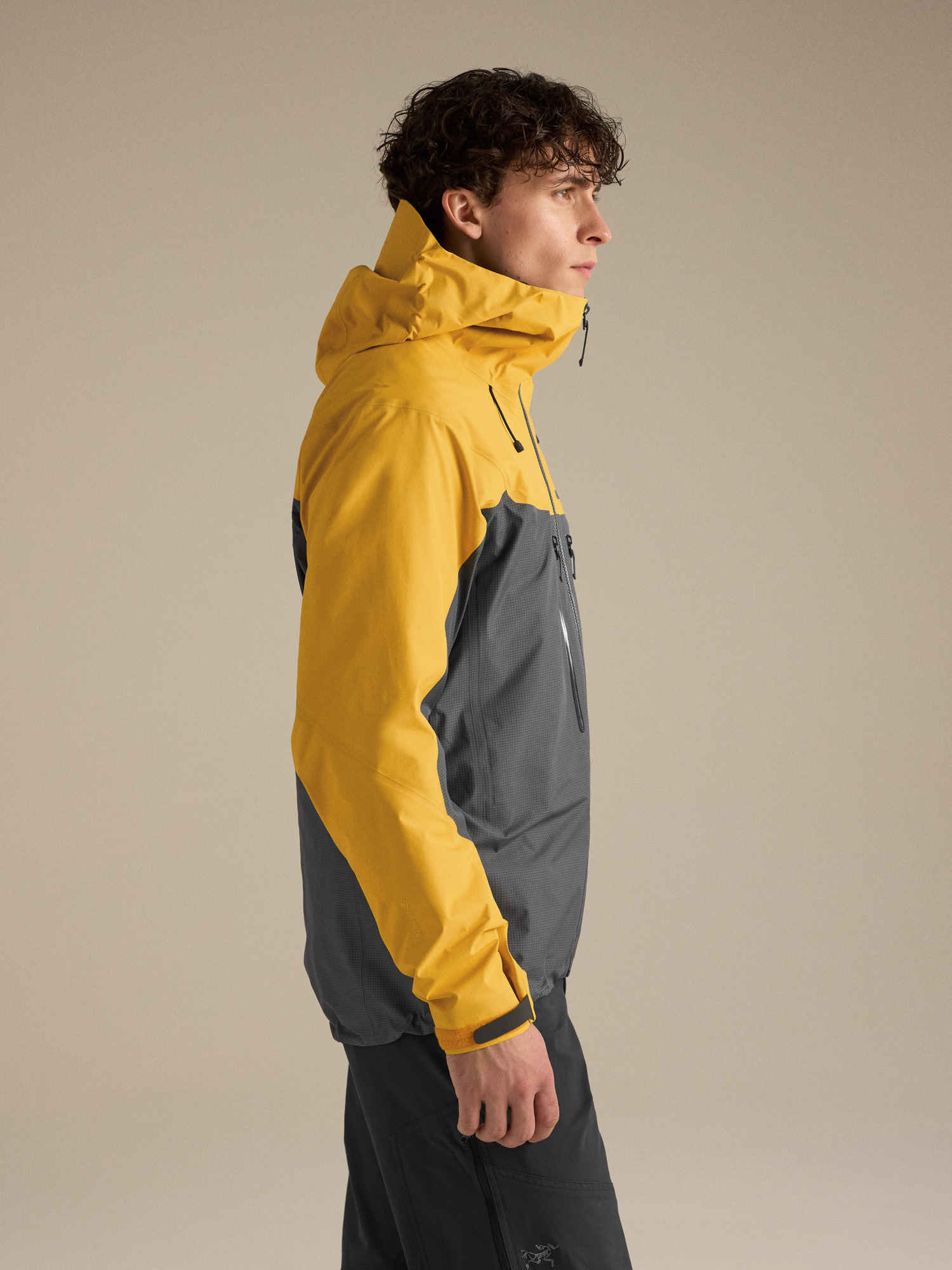 알파 재킷 남성 LARCH / DK GREY