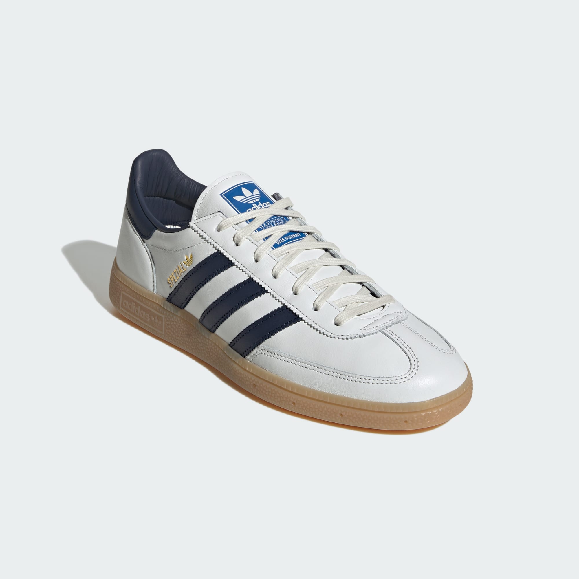 핸드볼 스페지알  Made in Germany - Core White / Night Indigo / Gum - JR9532 - Front Lateral Top View