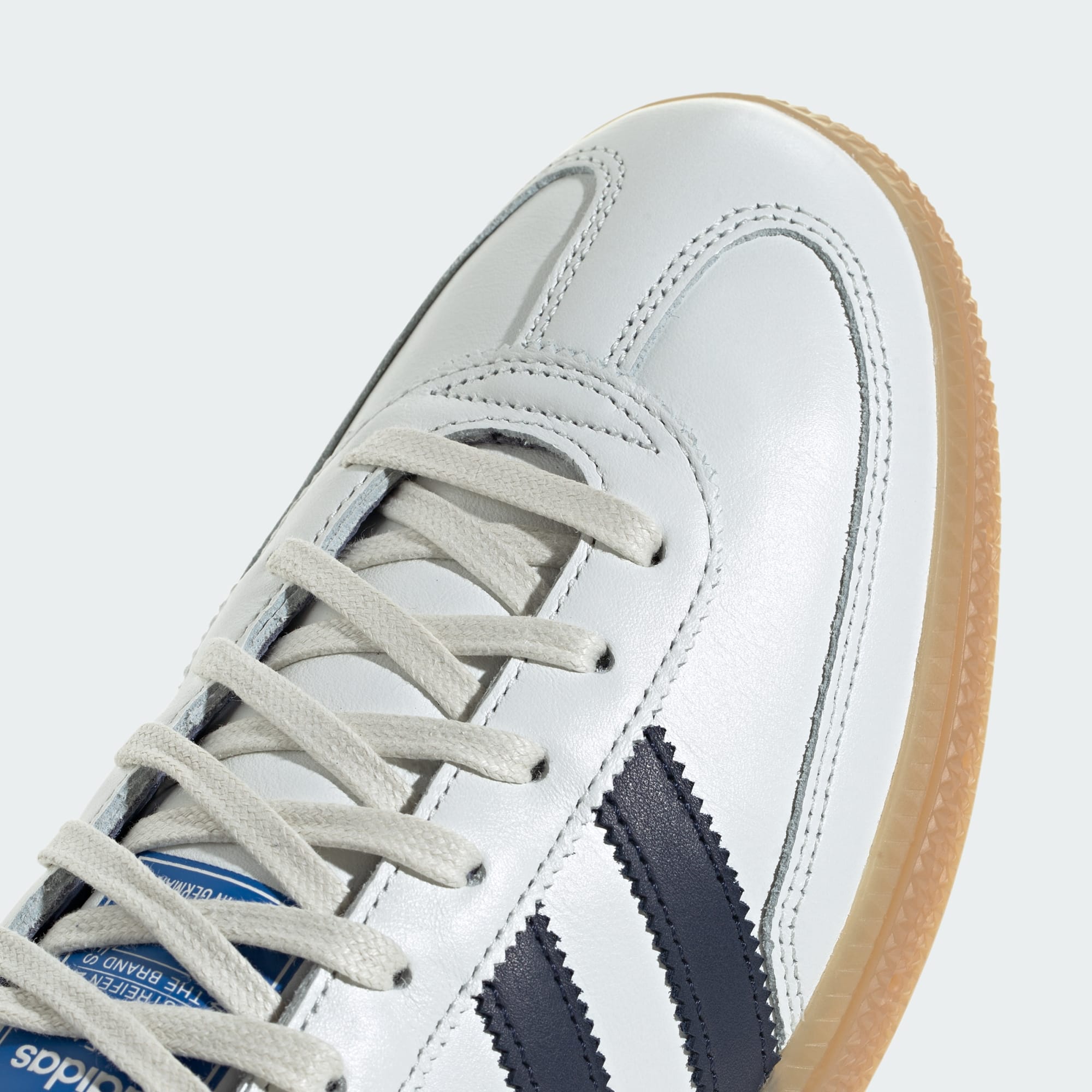 핸드볼 스페지알  Made in Germany - Core White / Night Indigo / Gum - JR9532 - Detail View 2