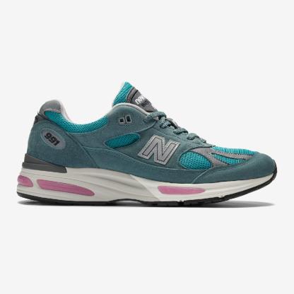 U991BK2 - Green