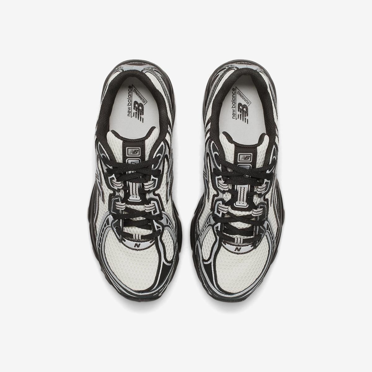 U7408PL - Black