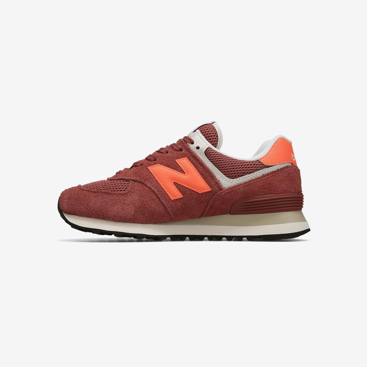U5747FE - Red