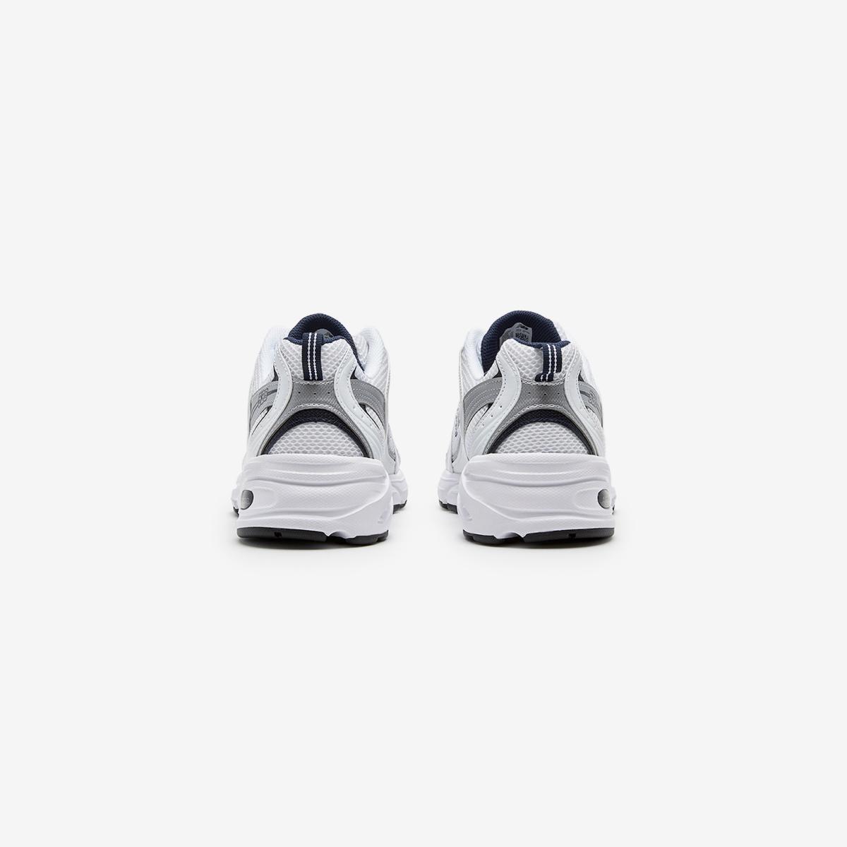 MR530SG - White