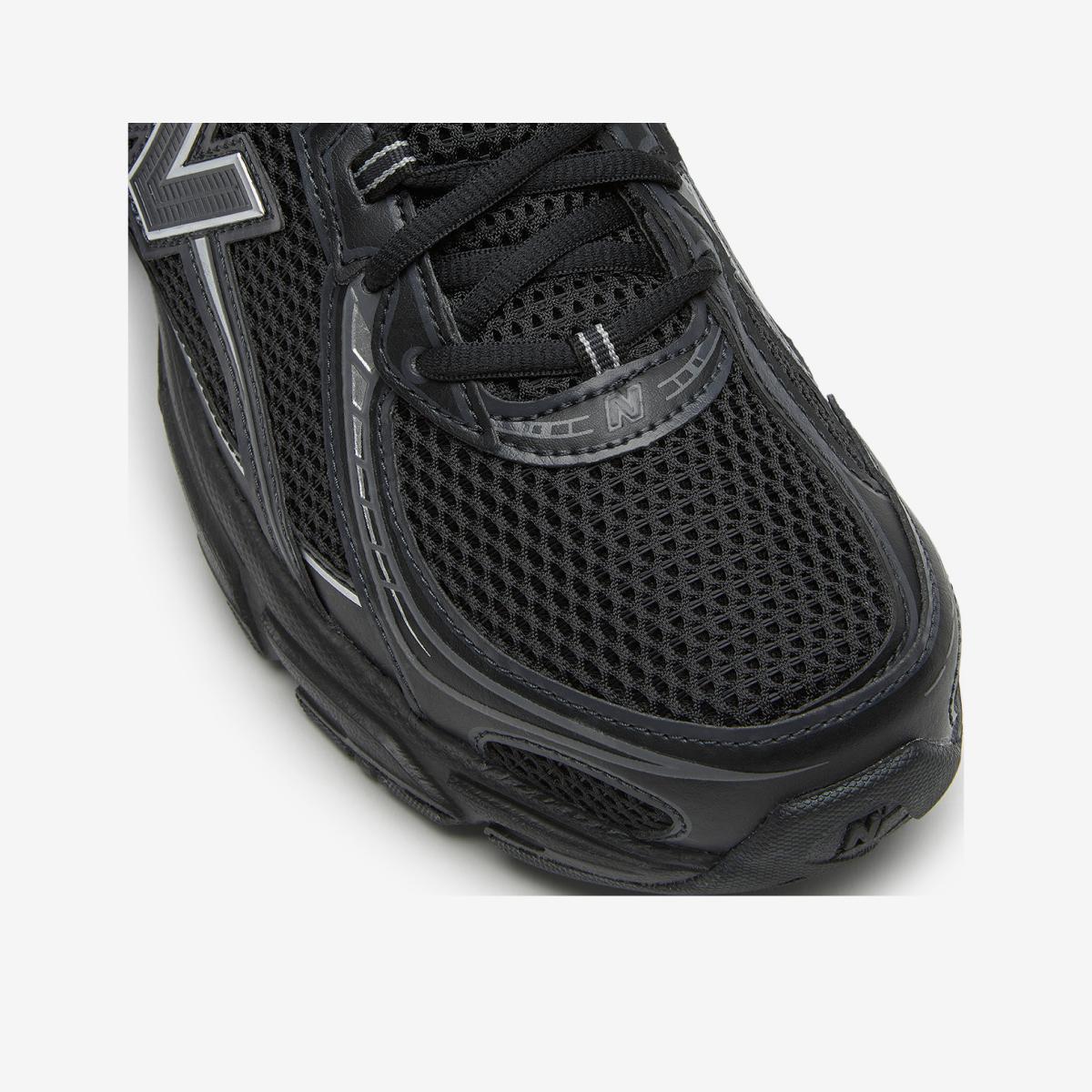 U740BM2 (BLACK SILVER) - Black