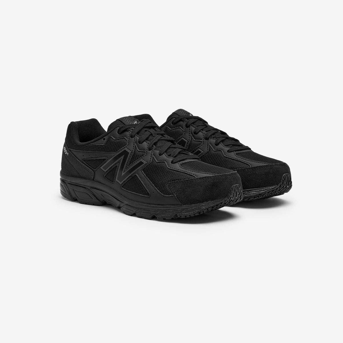 W480KB5 (4E) - Black