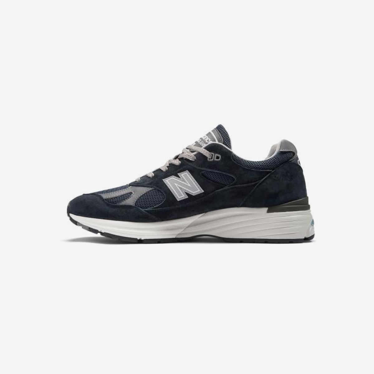 U991NV2 - Navy