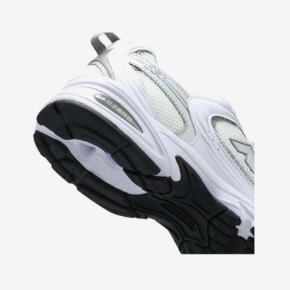MR530AD - White