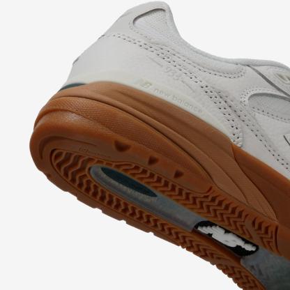 UN933WWB - White