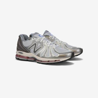 U18907NG - Silver