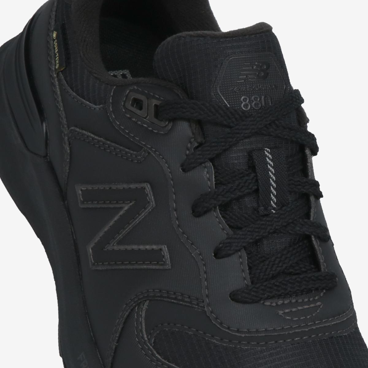 워킹 880 V7 GORE-TEX (2E) - Black