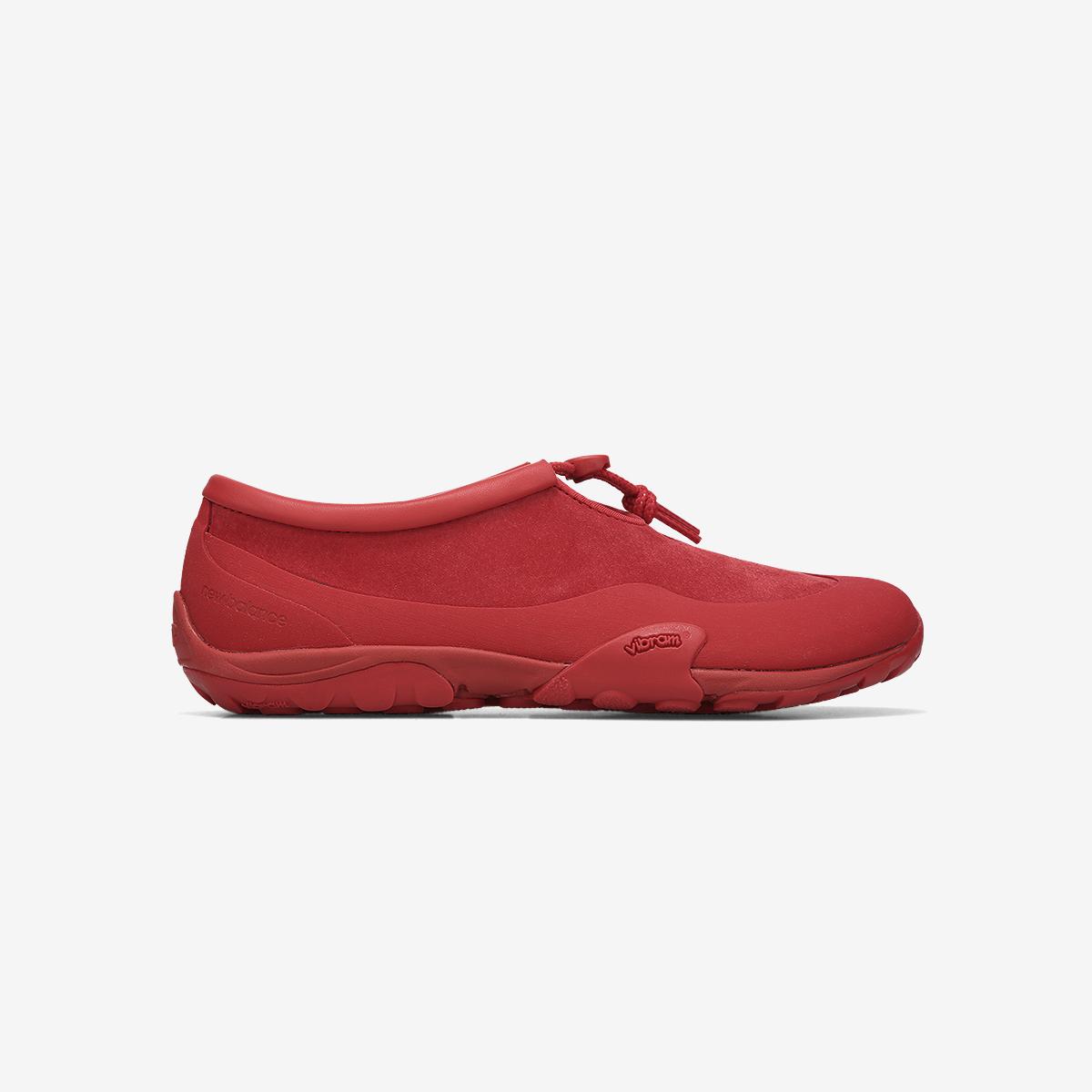 MT10T8E8 - Red