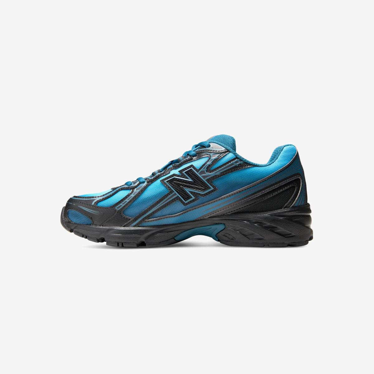 U7402CJ - Blue