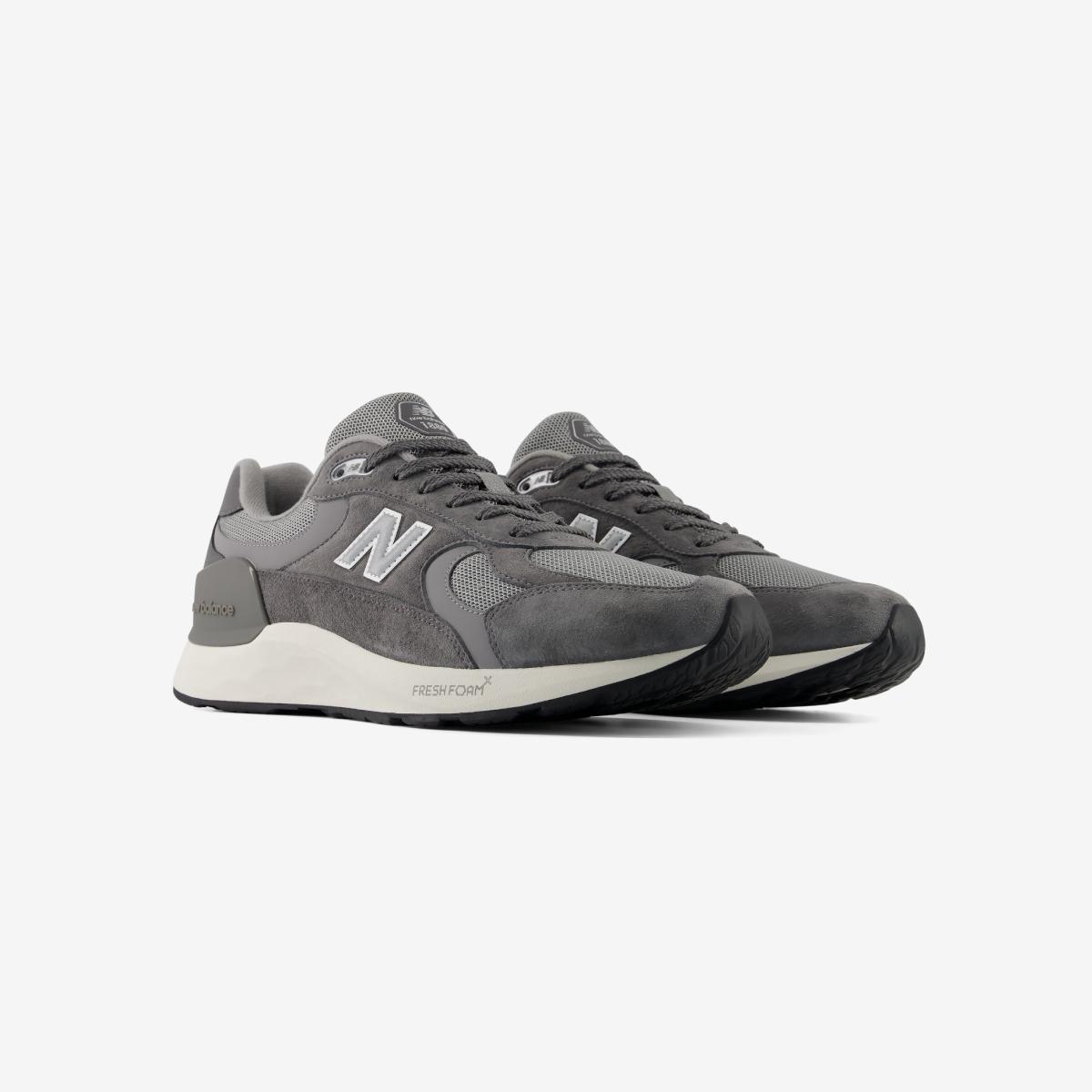 워킹 1880 V2 (2E) - Gray