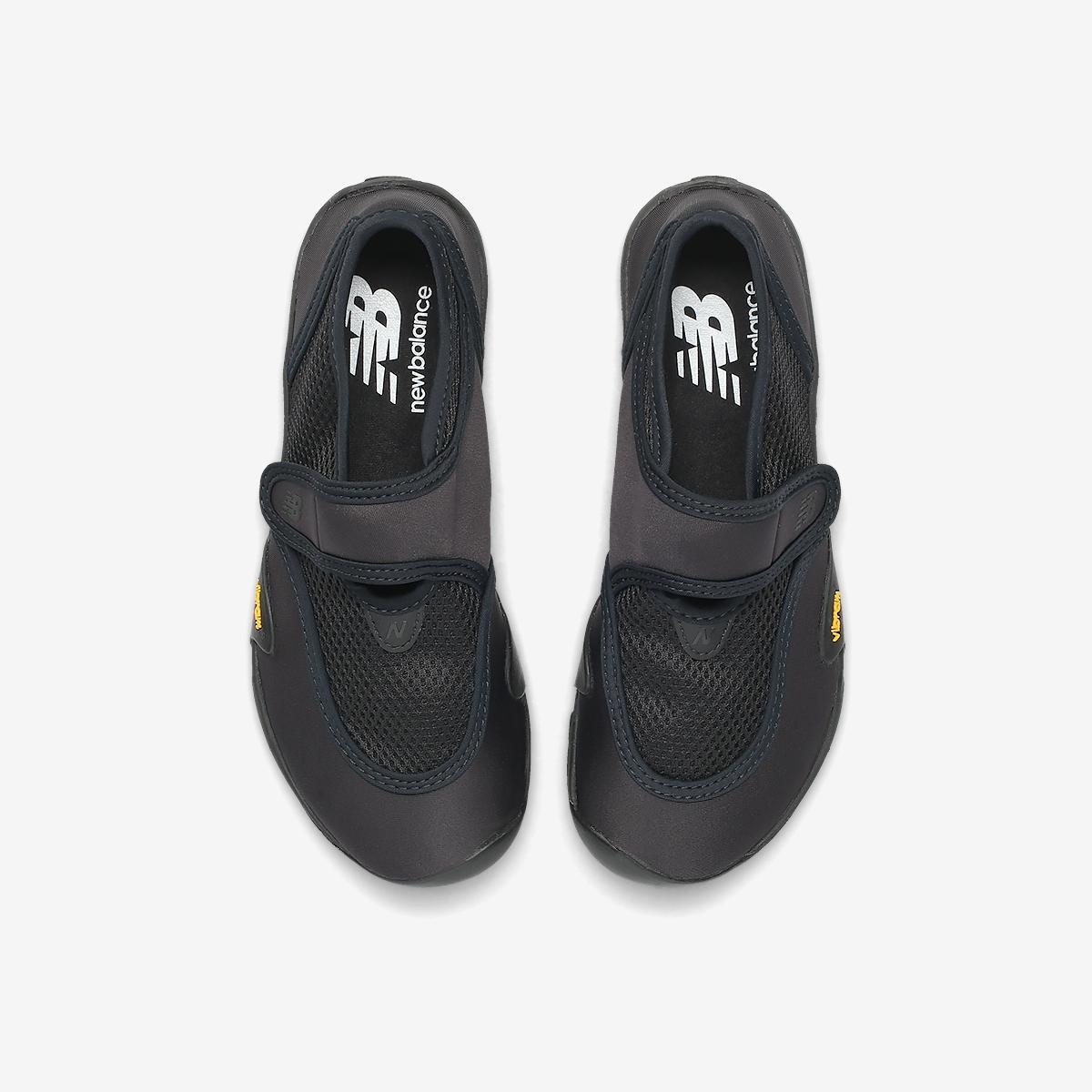 MT26IO - Black