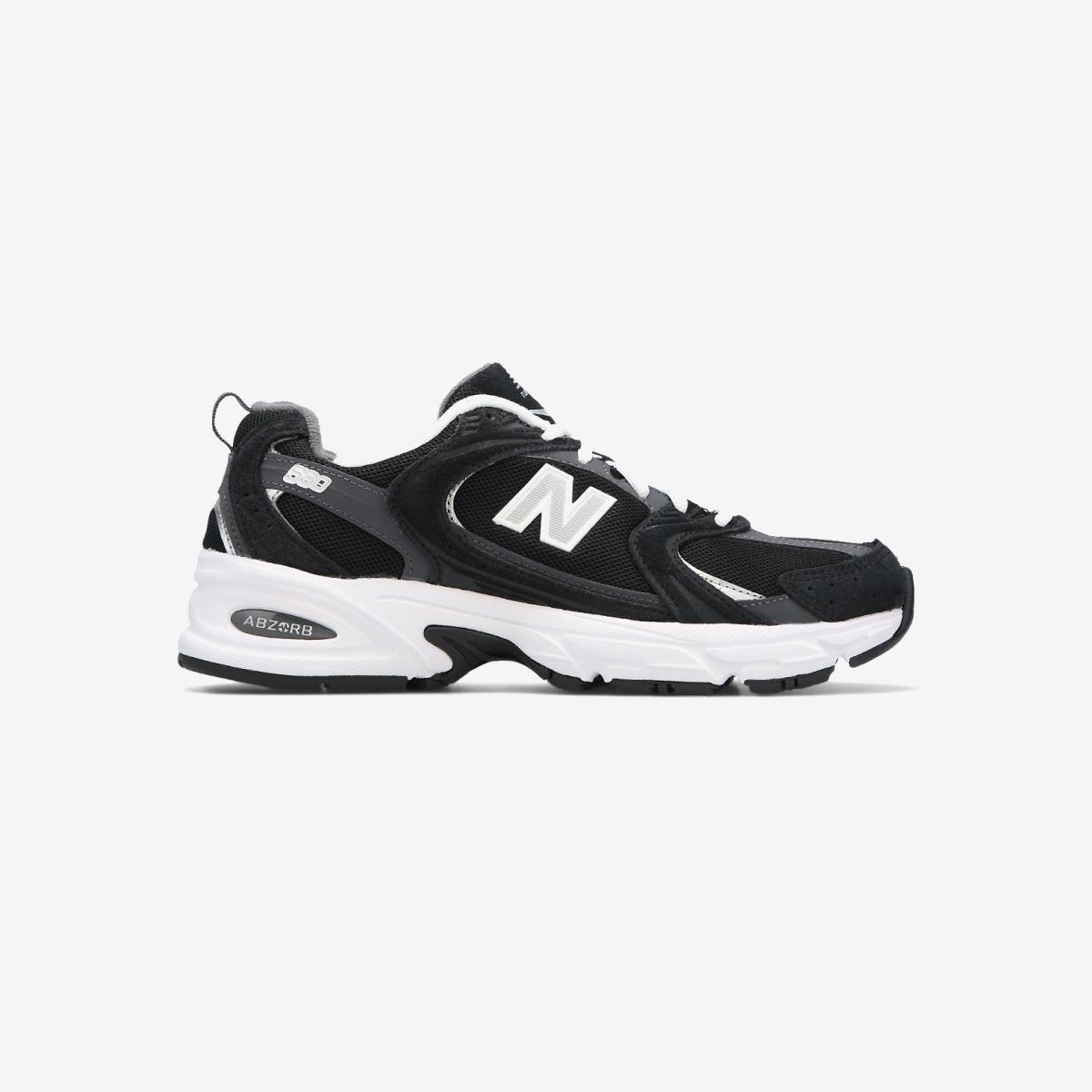 MR530CC - Black