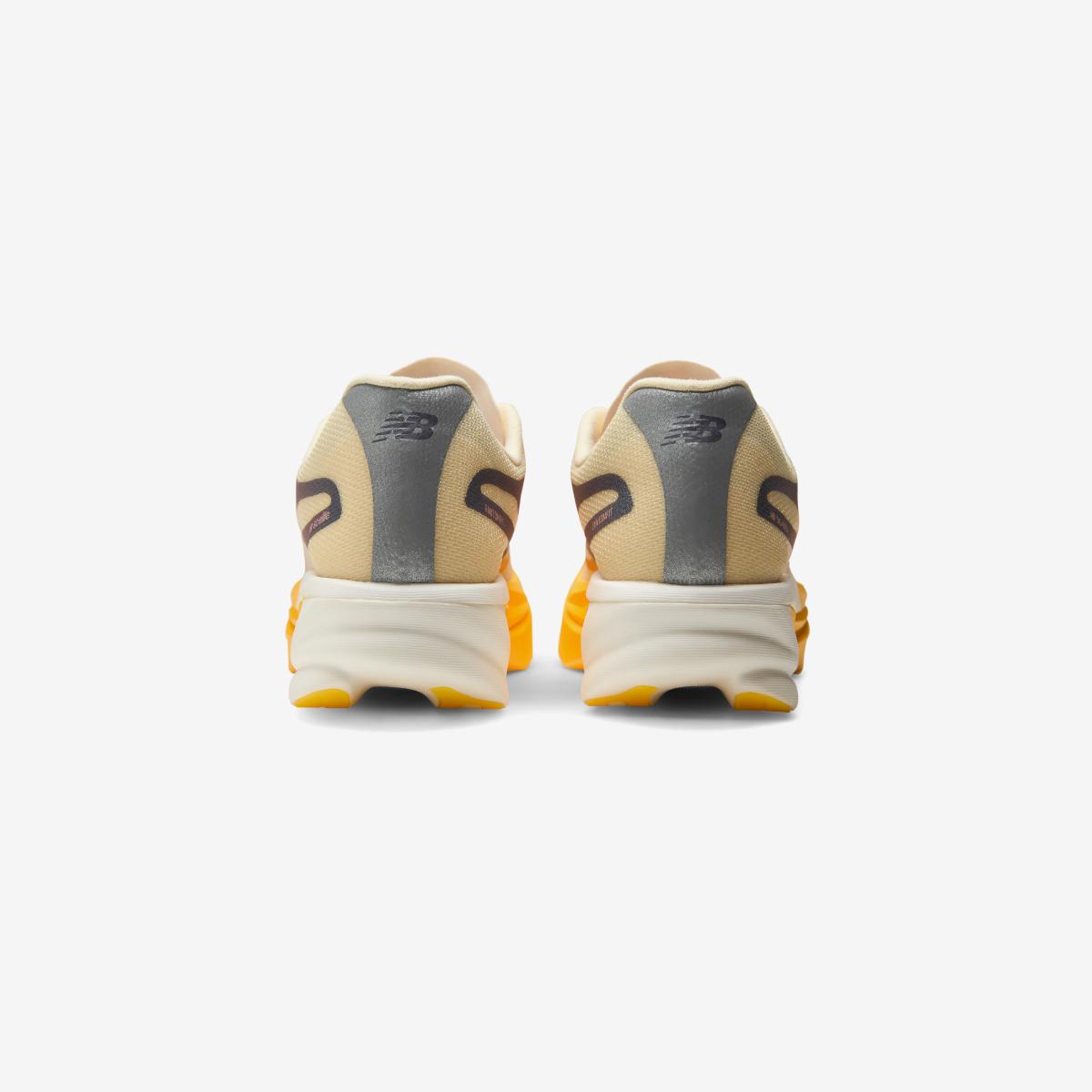 SC Elite V6 (여성, D) - Orange