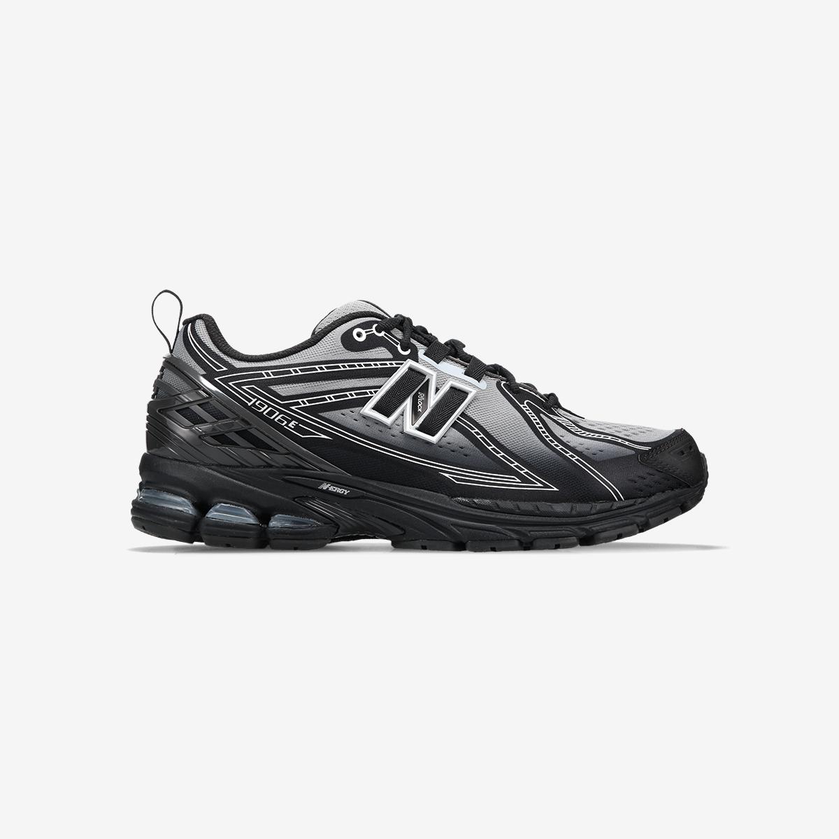 U19069BR - Black