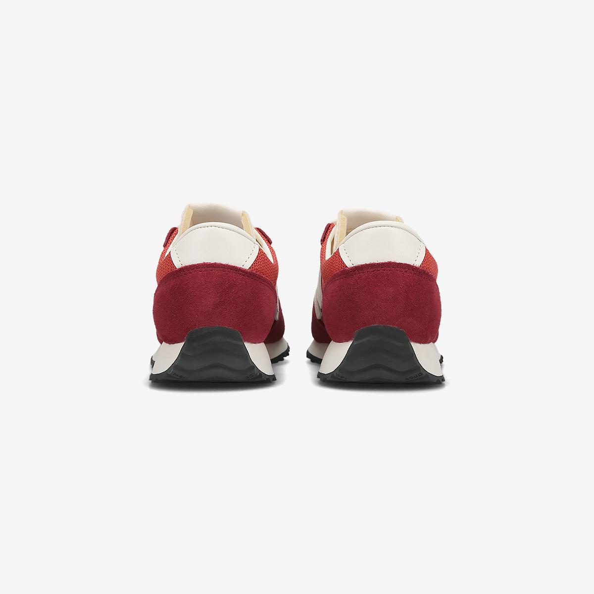 U4713G5 - Red