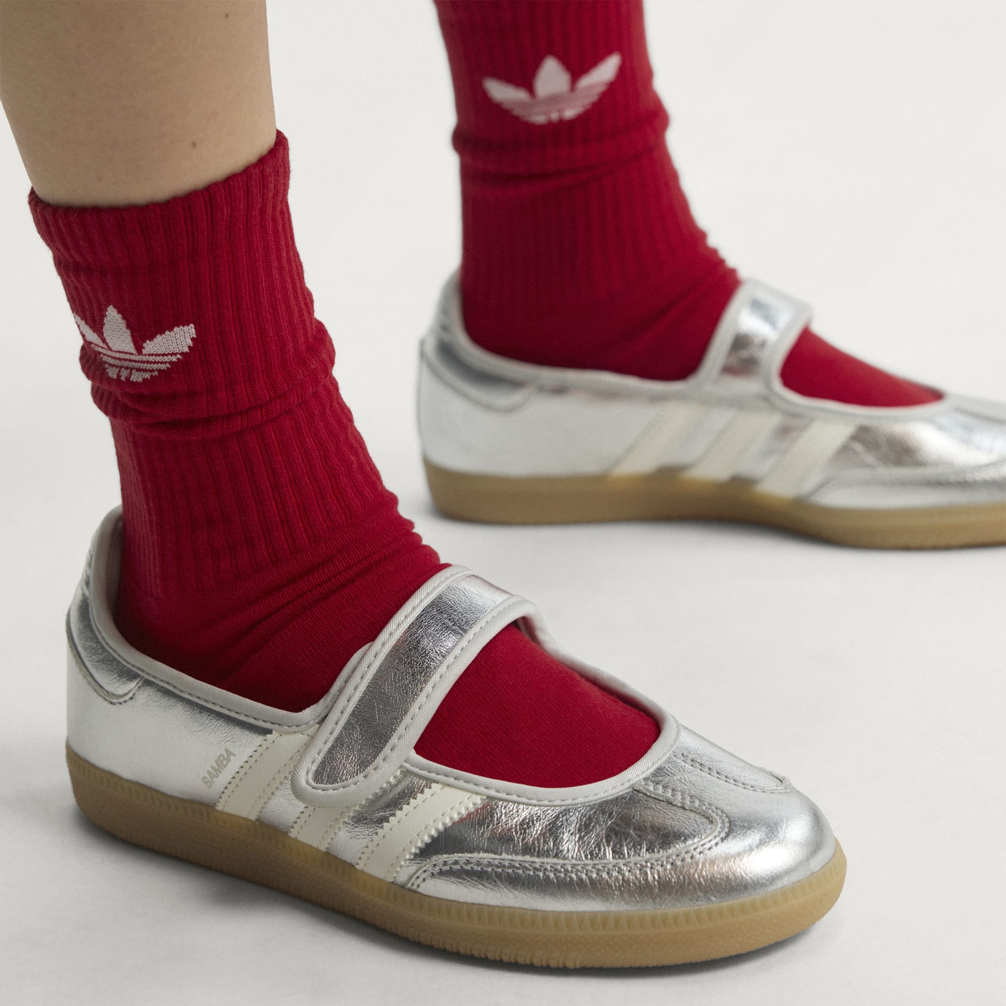 삼바 제인 - Silver Metallic / Off White / Gum