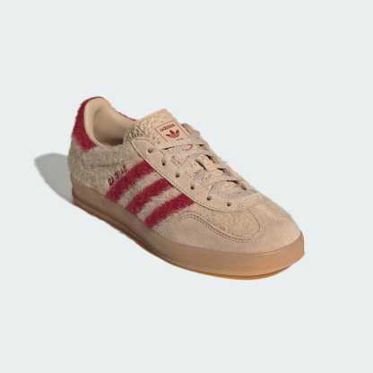 가젤 인도어 W - Magic Beige / Team Victory Red / Gum