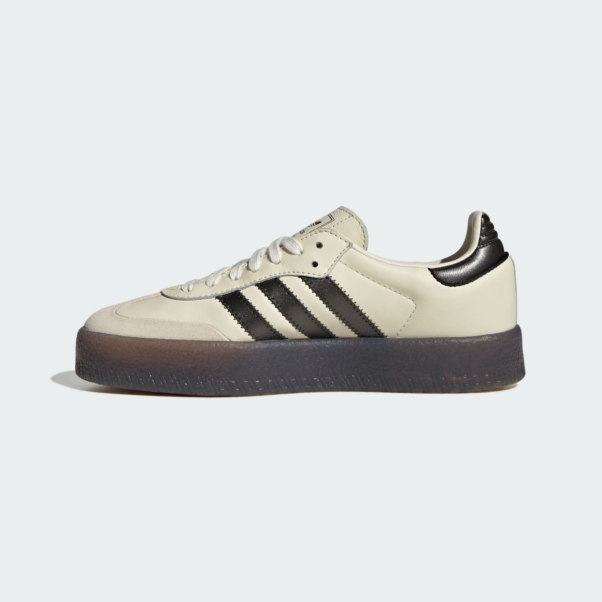 삼배 - Cream White / Core Black / Gum