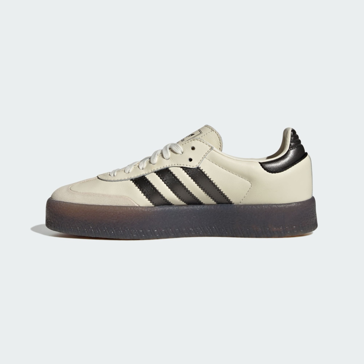 삼배 - Cream White / Core Black / Gum
