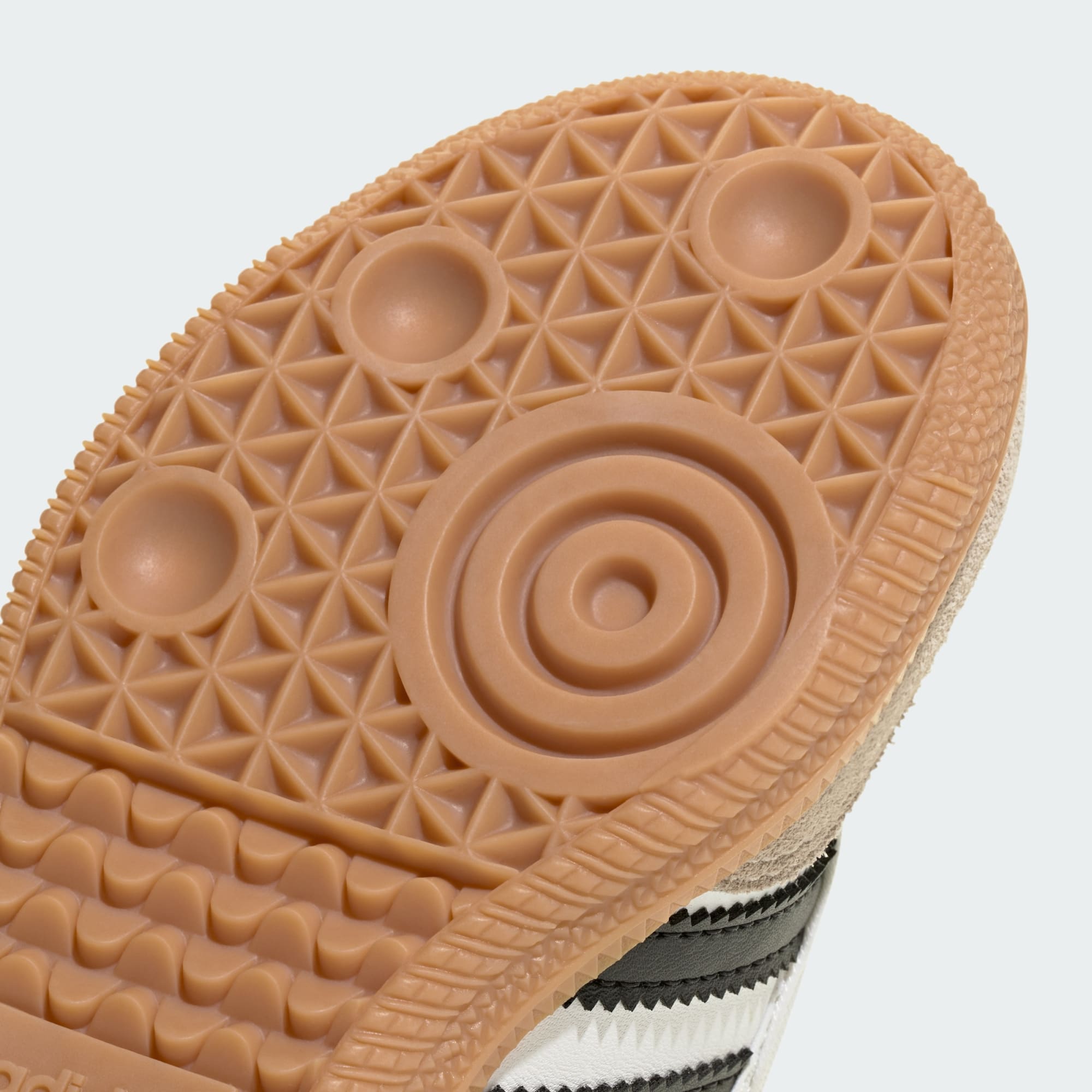 삼바 제인 - Cloud White / Core Black / Gum