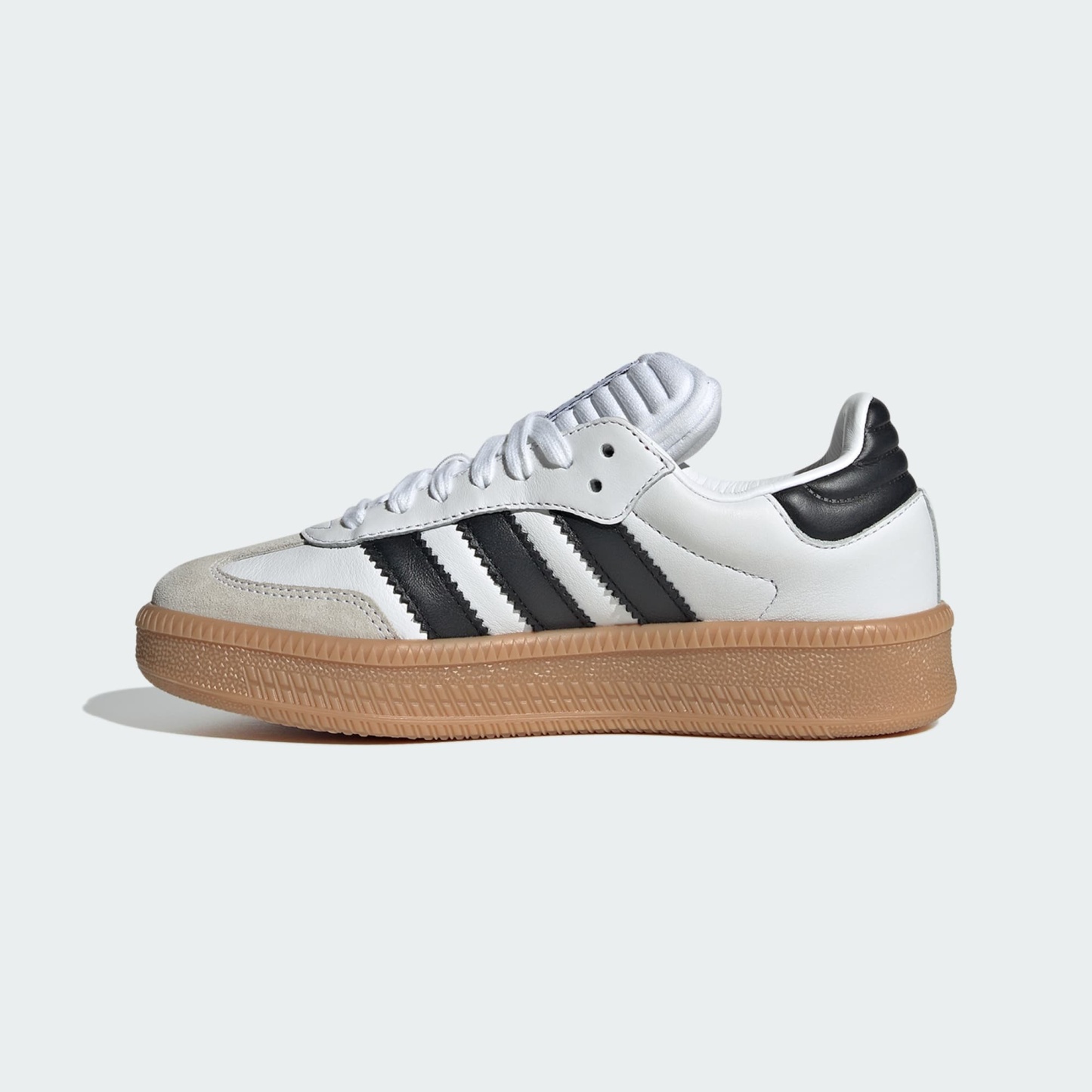 삼바 XLG - Cloud White / Core Black / Gum