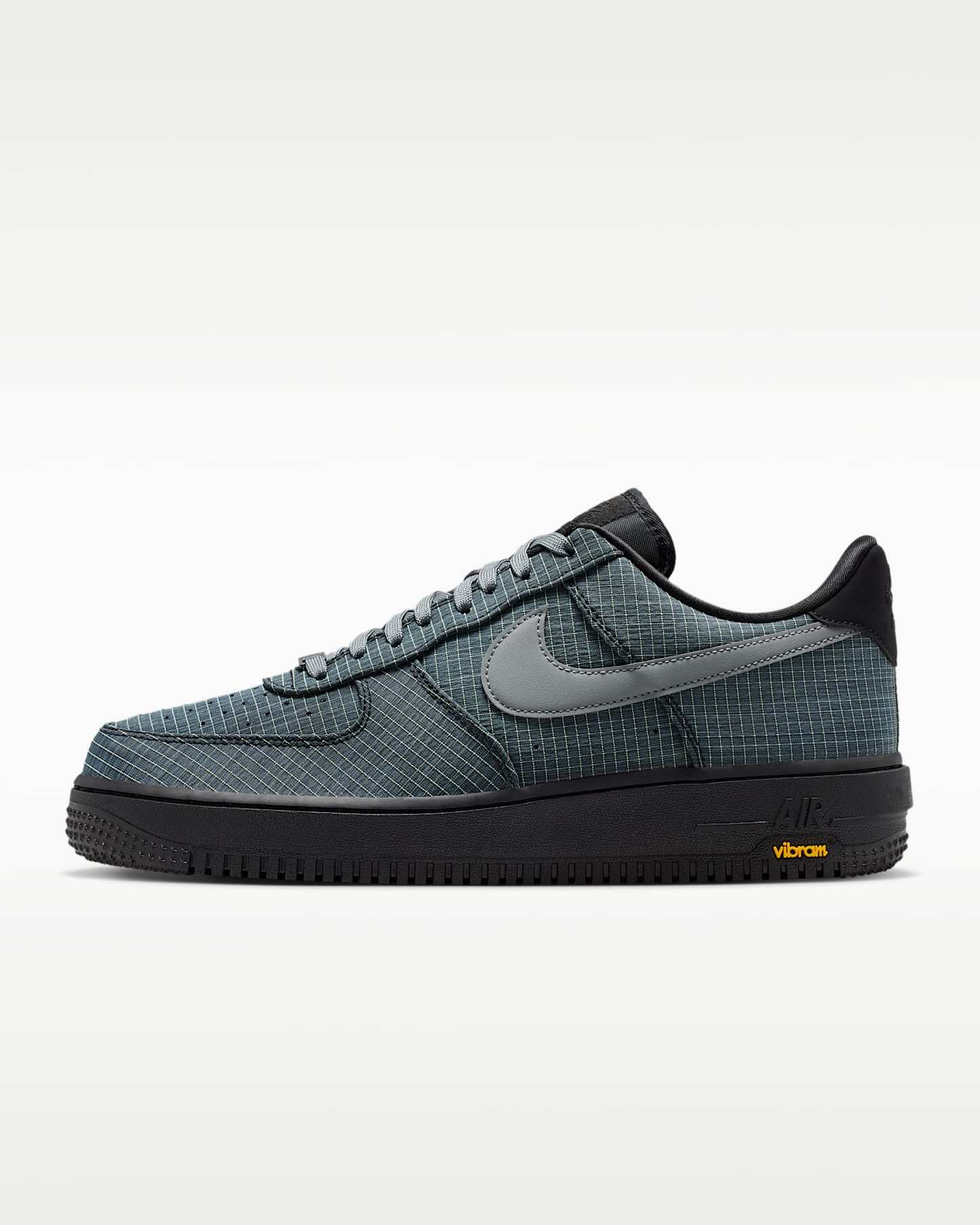 나이키 에어 포스 1 ’07 LX Vibram® 남성 신발 - 블랙/라이트 레몬 트위스트/스피드 옐로우/스모크 그레이