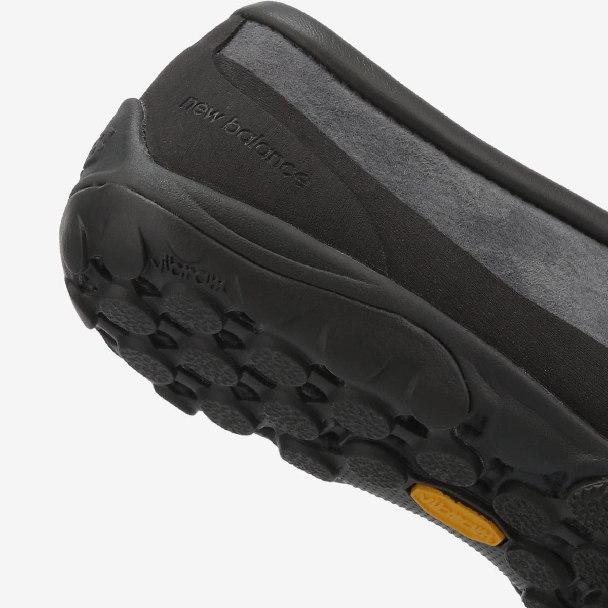 MT10T2PJ - Black