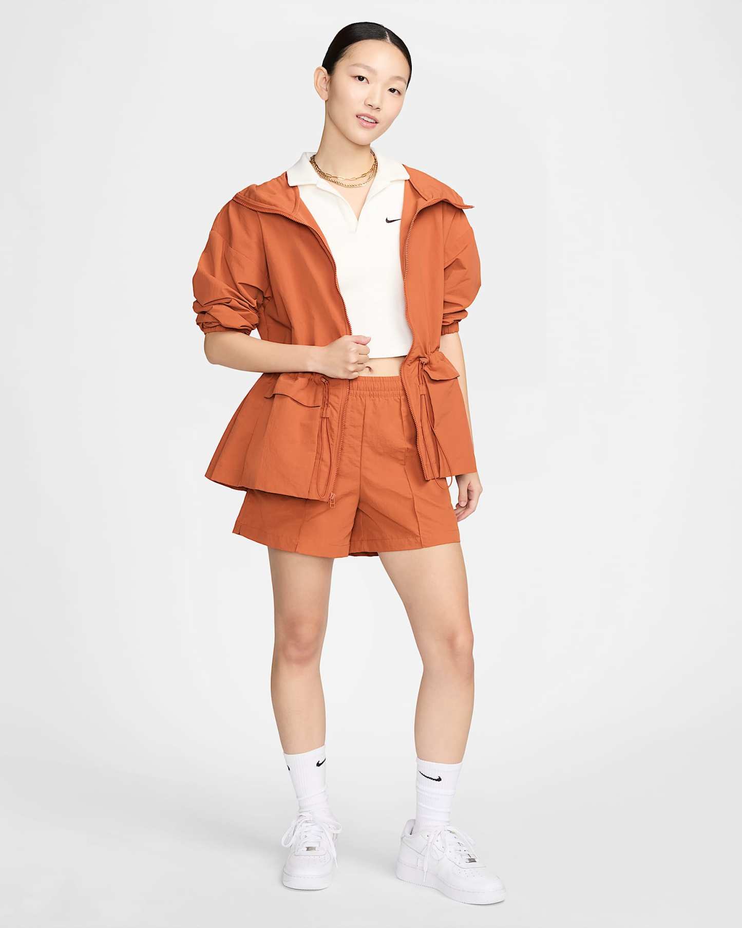 나이키 스포츠웨어 에센셜 여성 반팔 폴로 탑 - 세일/블랙